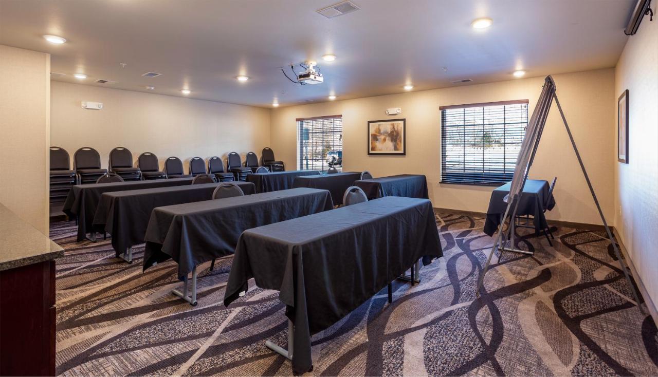 Cobblestone Inn&Suites - Brookville Extérieur photo
