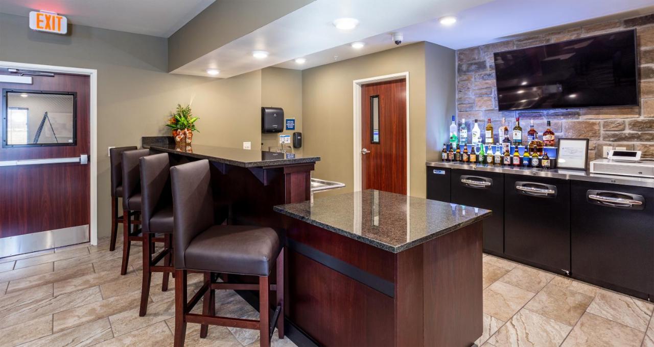 Cobblestone Inn&Suites - Brookville Extérieur photo
